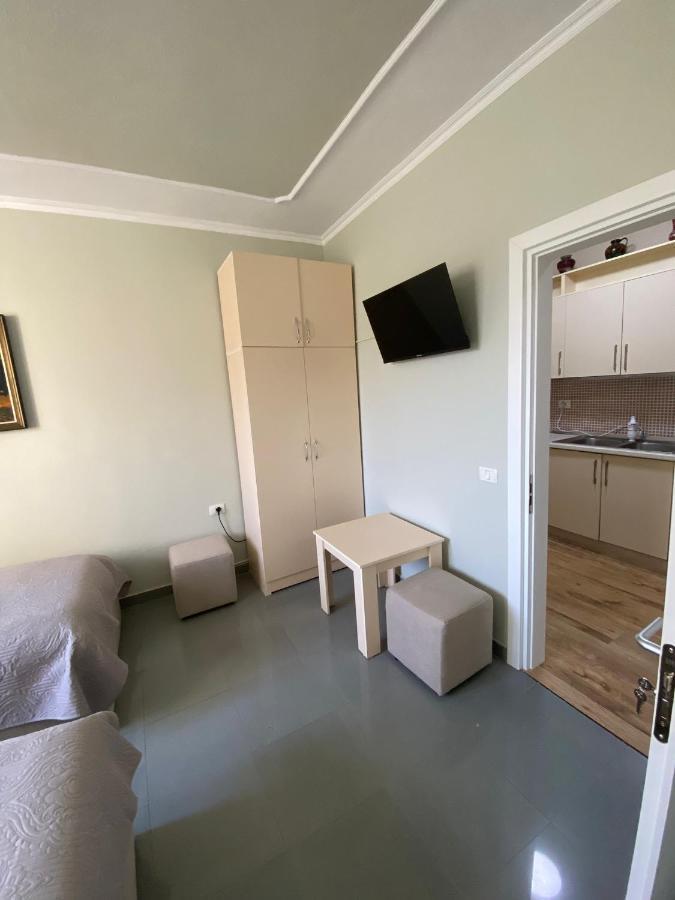 Central Park Rooms Tirana Exterior foto